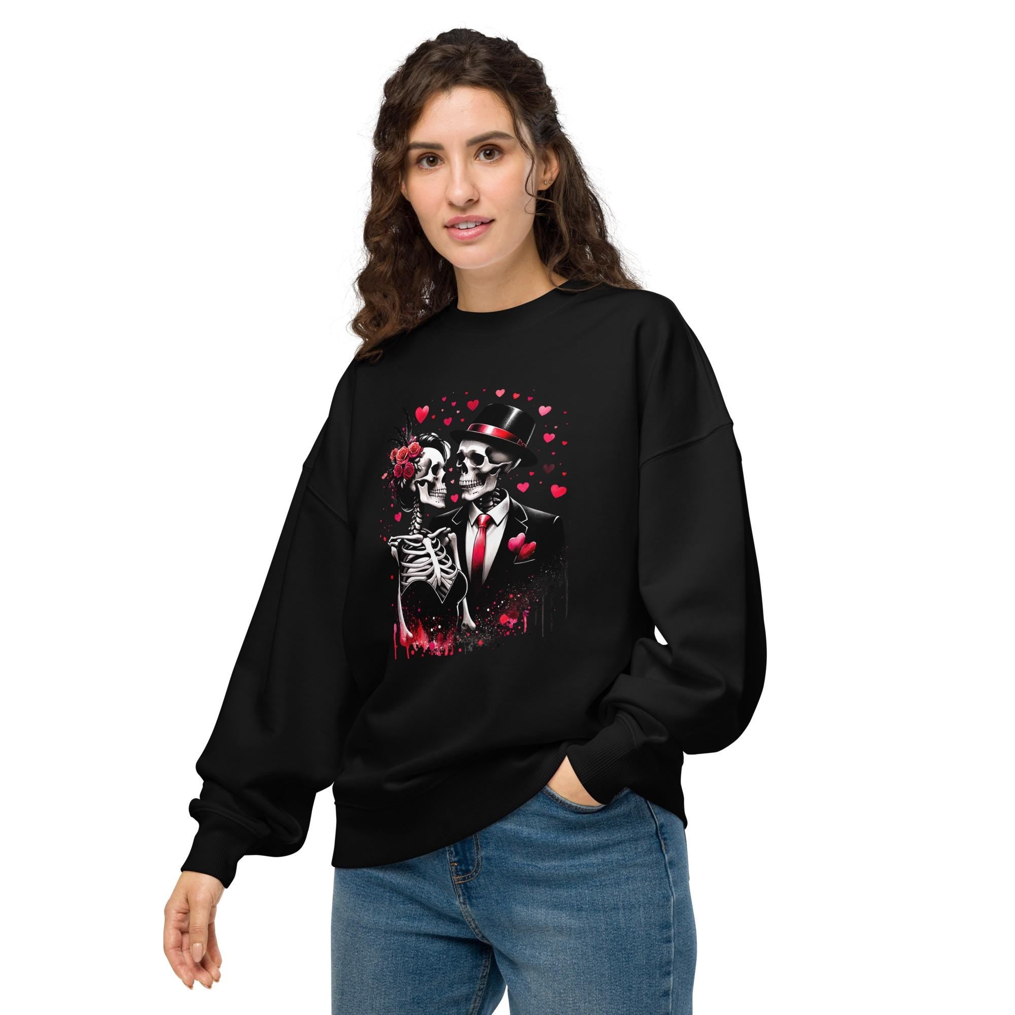 Dancing Couples Last Forever – Oversized Organic Sweatshirt | Skeleton Couple | Gothic Love | Dance Streetwear