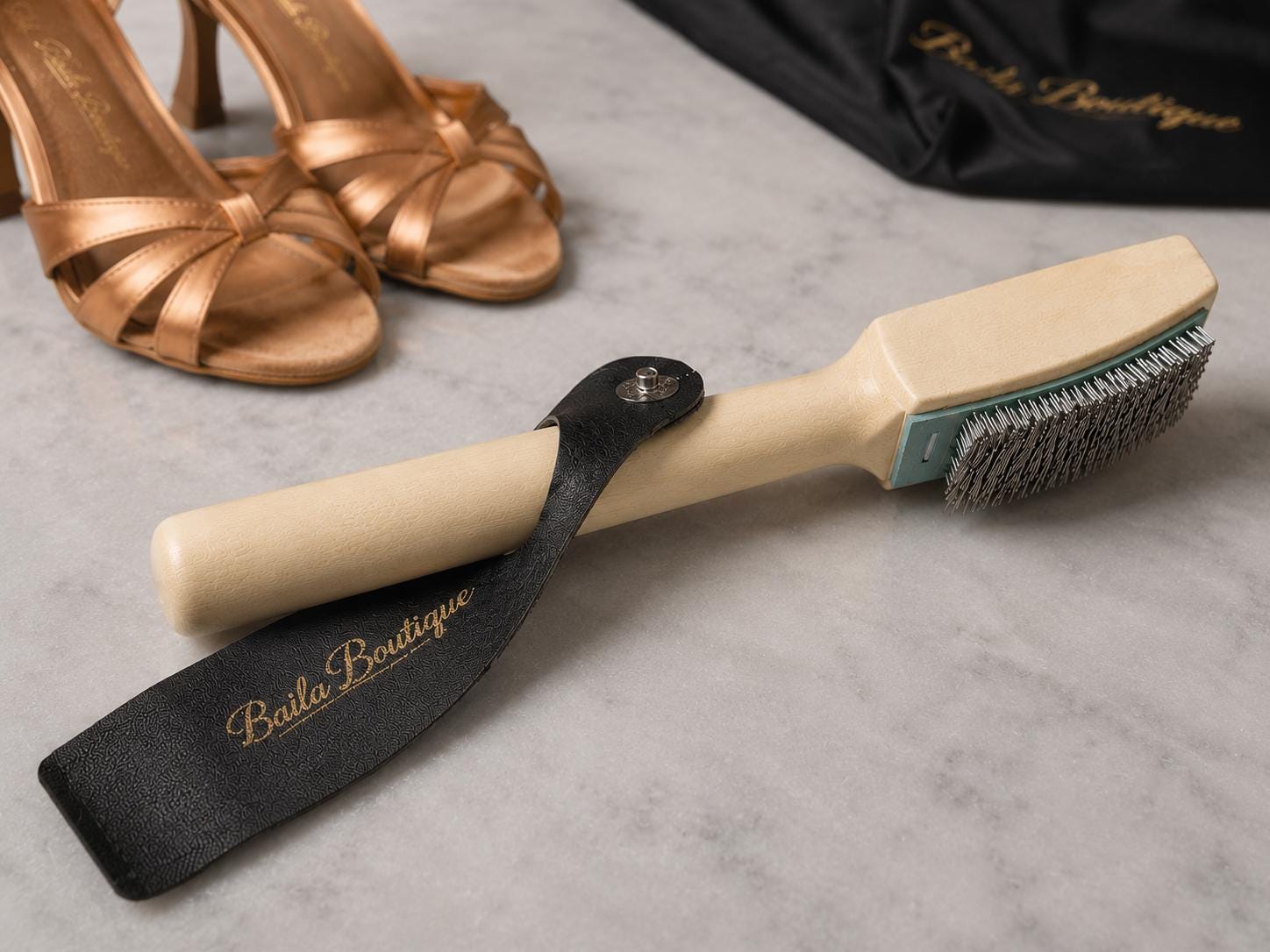 Dance Shoe Brush, Suede Sole Brush, Latin Ballroom Salsa Bachata Shoe Care Tool, Dancer Gift